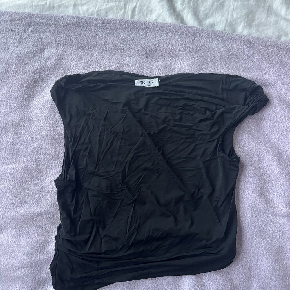 Tic Toc Jaime Light Weight One Shoulder Top - image 1